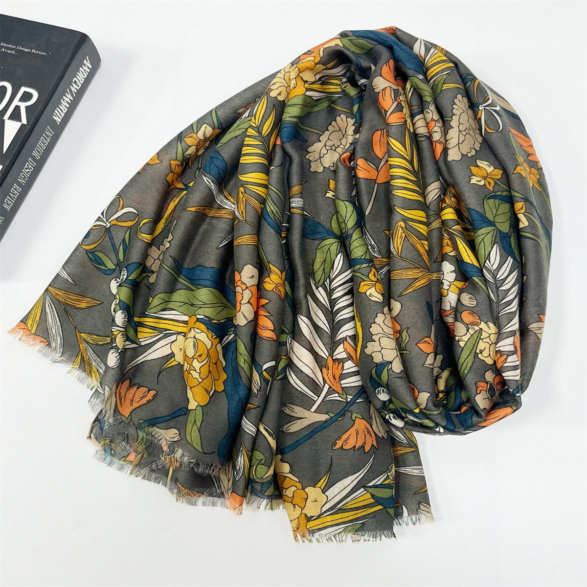 High-grade Shawl Ladies Tassel Printed Scarf